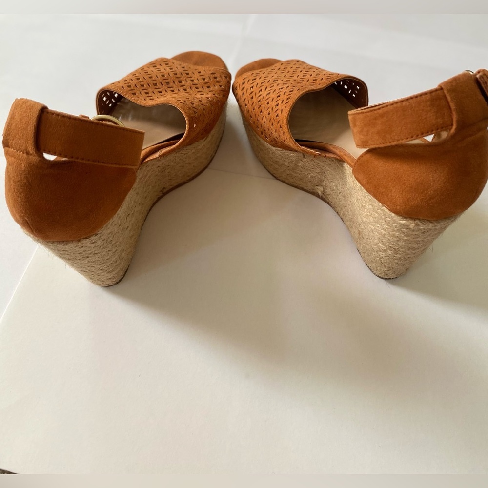 Wedges - Picture 4 of 7